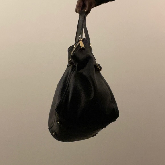 Yves Saint Laurent Downtown Tote Medium Leather - Picture 7 of 11